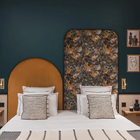 Dandy (adults Only) 4* Paris